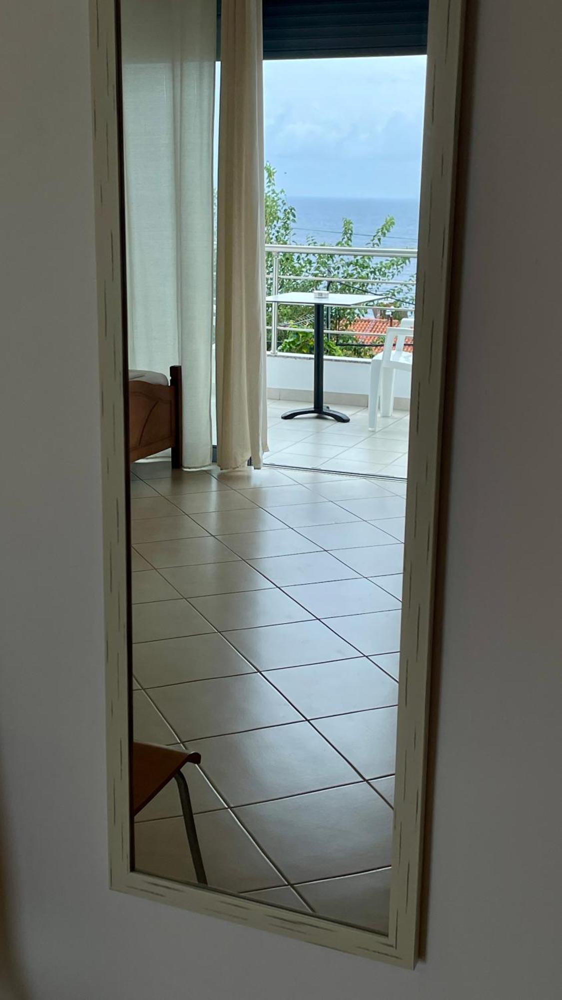 Tasos Rooms Himare Exterior photo