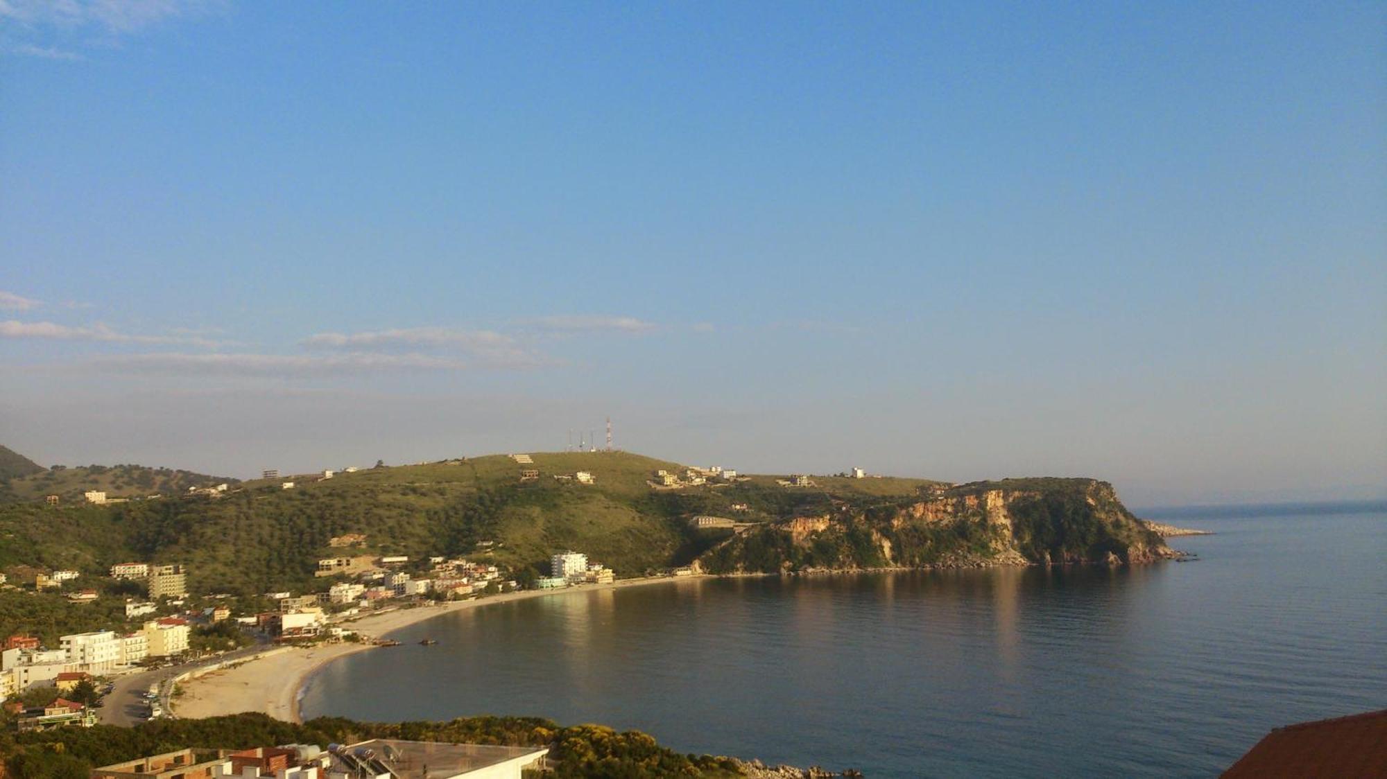 Tasos Rooms Himare Exterior photo